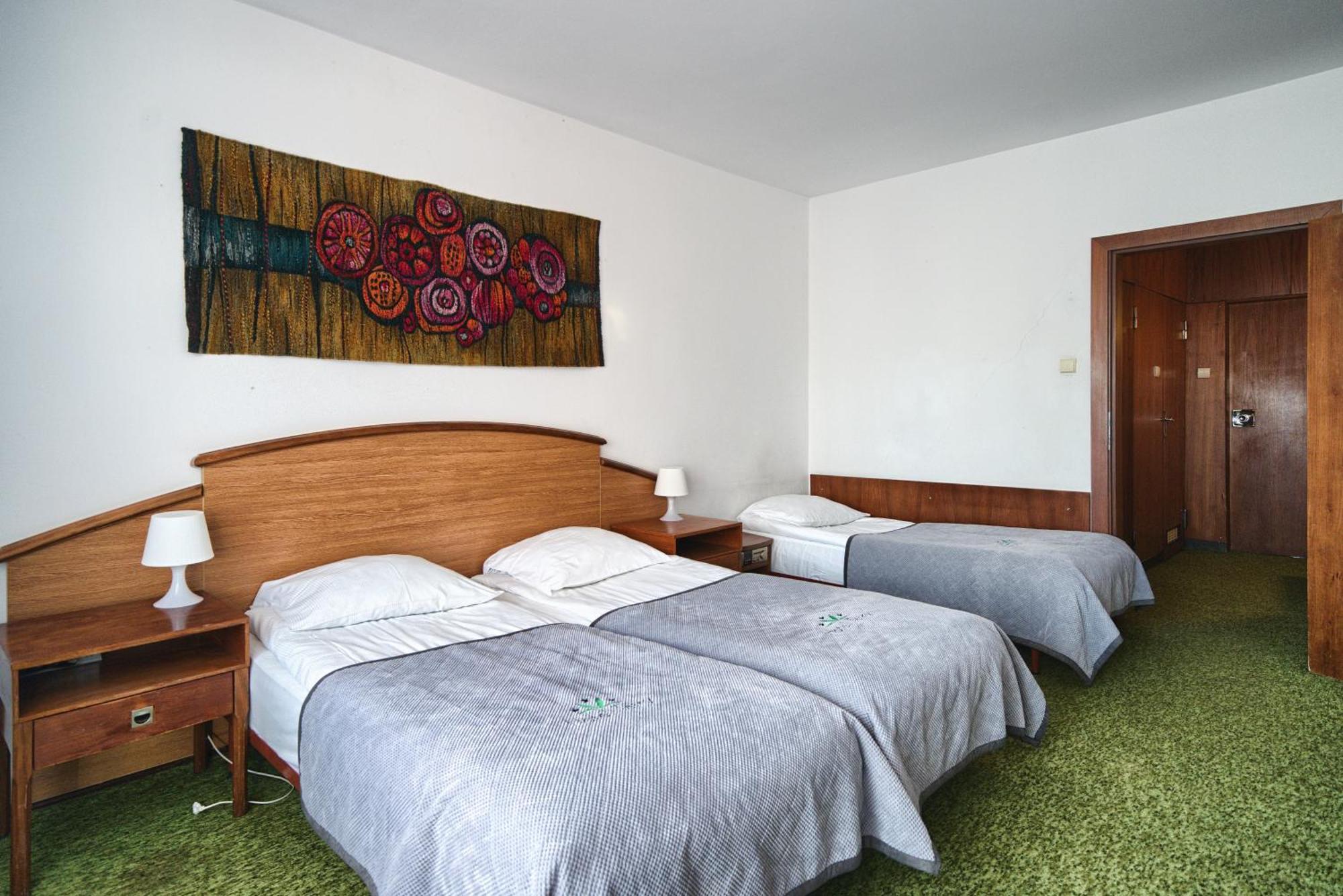 Zespol Tatry - Hotel Tatry I Budynek Turystyczny Мужасихле Экстерьер фото